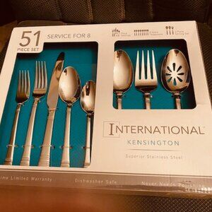 Kensinton 51-Piece Flatwear
